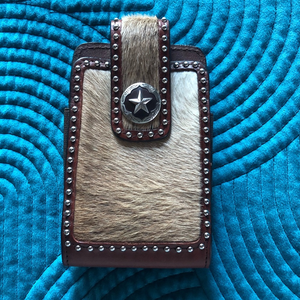 Cell Phone Hollister